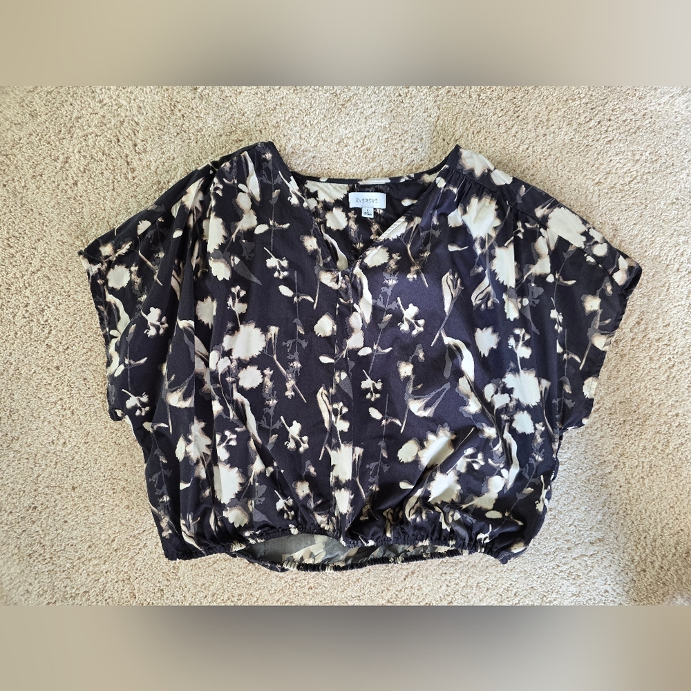 Evereve Gray Short Sleeve Boxy Blouse - Picture 5 of 10